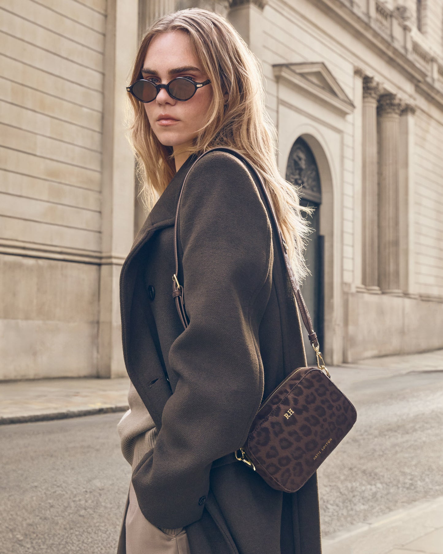 Avery Small Crossbody Bag in Chocolate Leopard