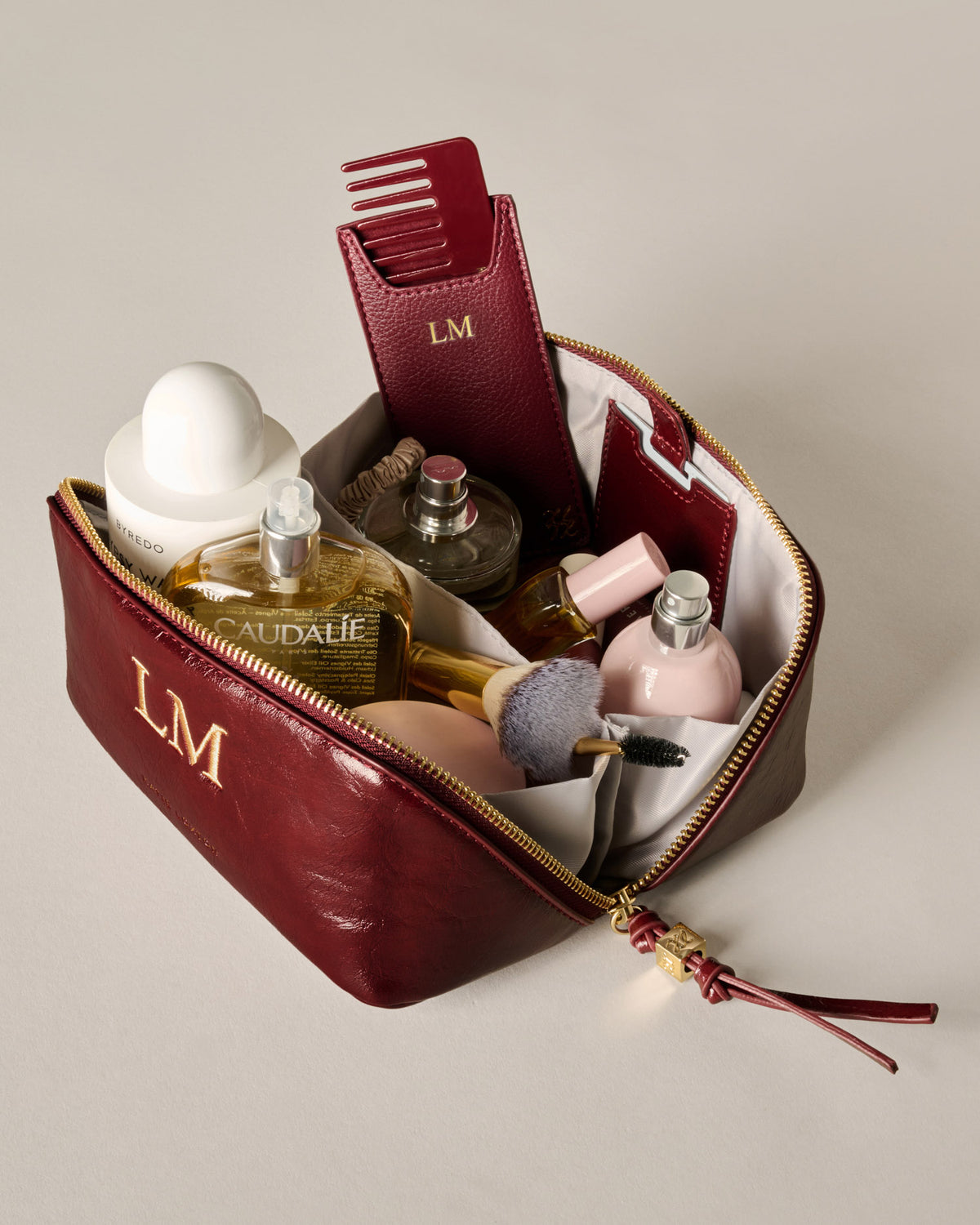 Fold-Out Patent Crackle Mirror Makeup Bag in Cherry