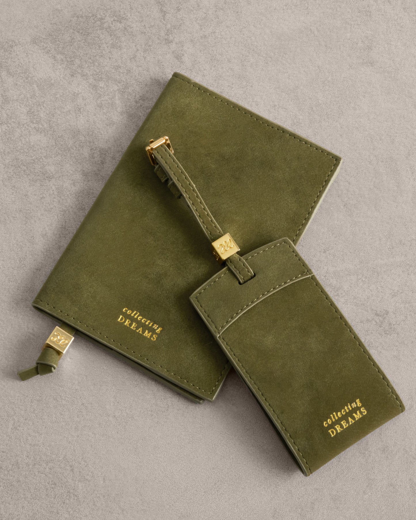 Suedette Luggage Tag 'Collecting Dreams' in Olive