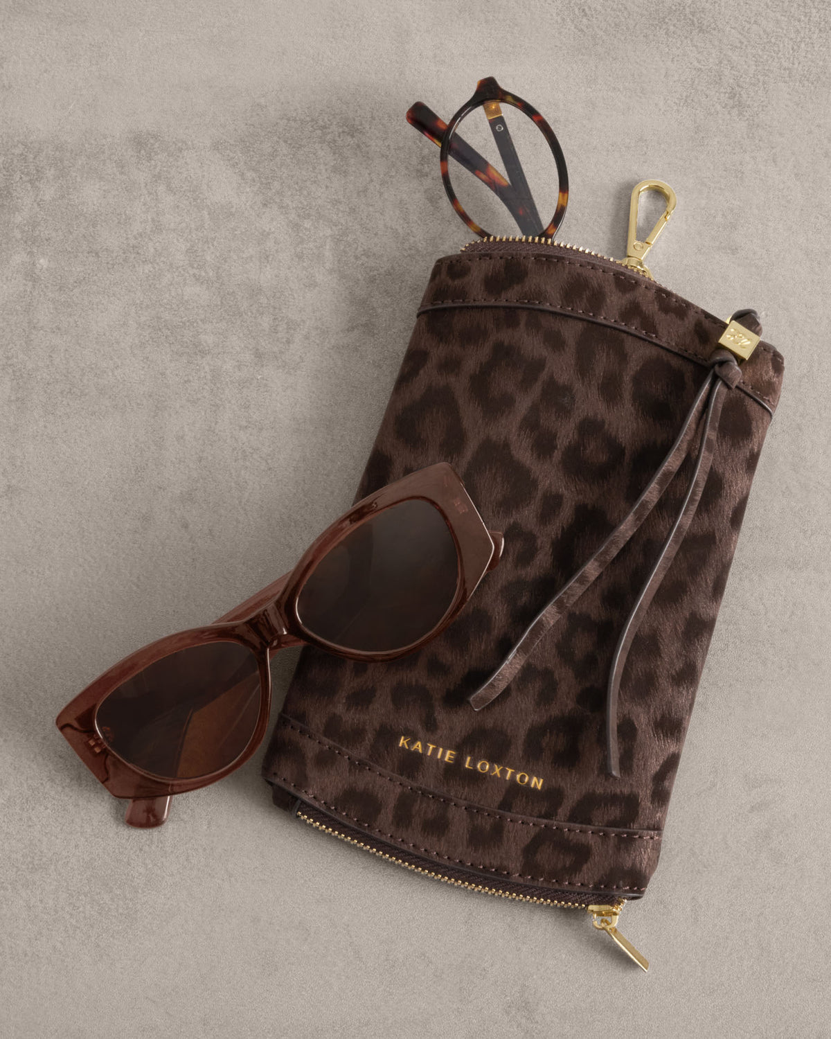 Duo Sunglasses Case in Chocolate Leopard