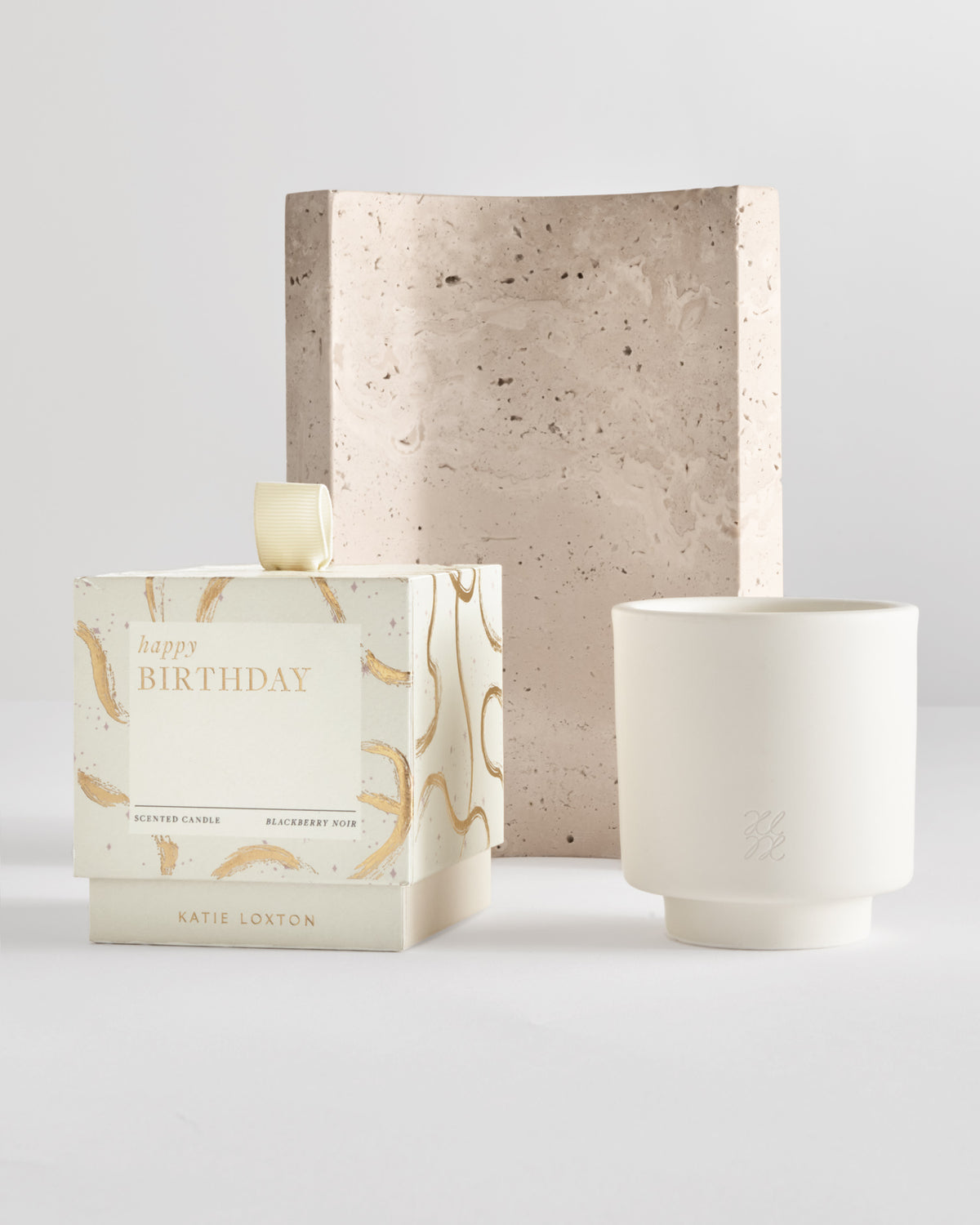 Ceramic Sentiment Candle 'Happy Birthday' in Blackberry Noir