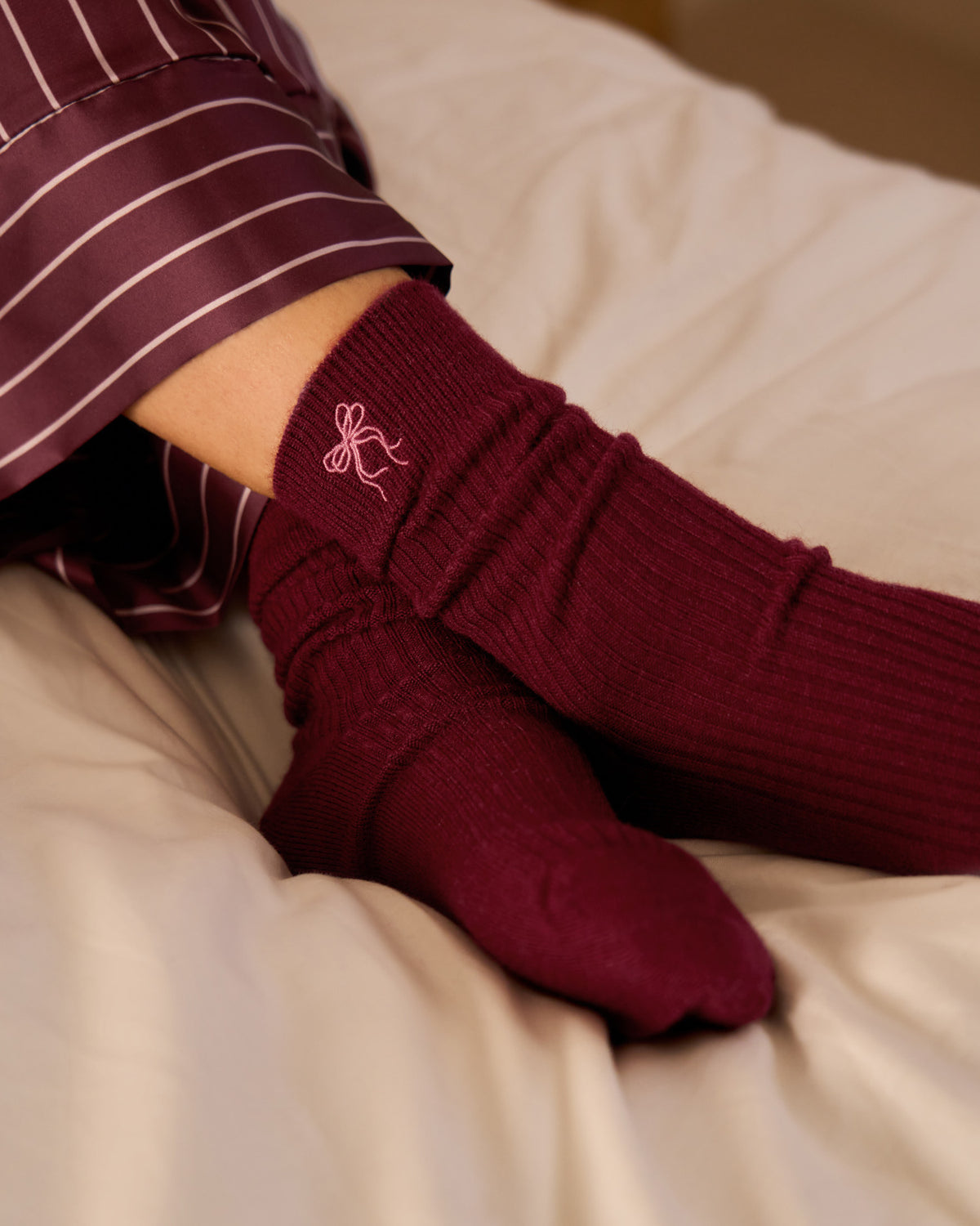 Gift Boxed Ribbed Bow Socks in Cherry