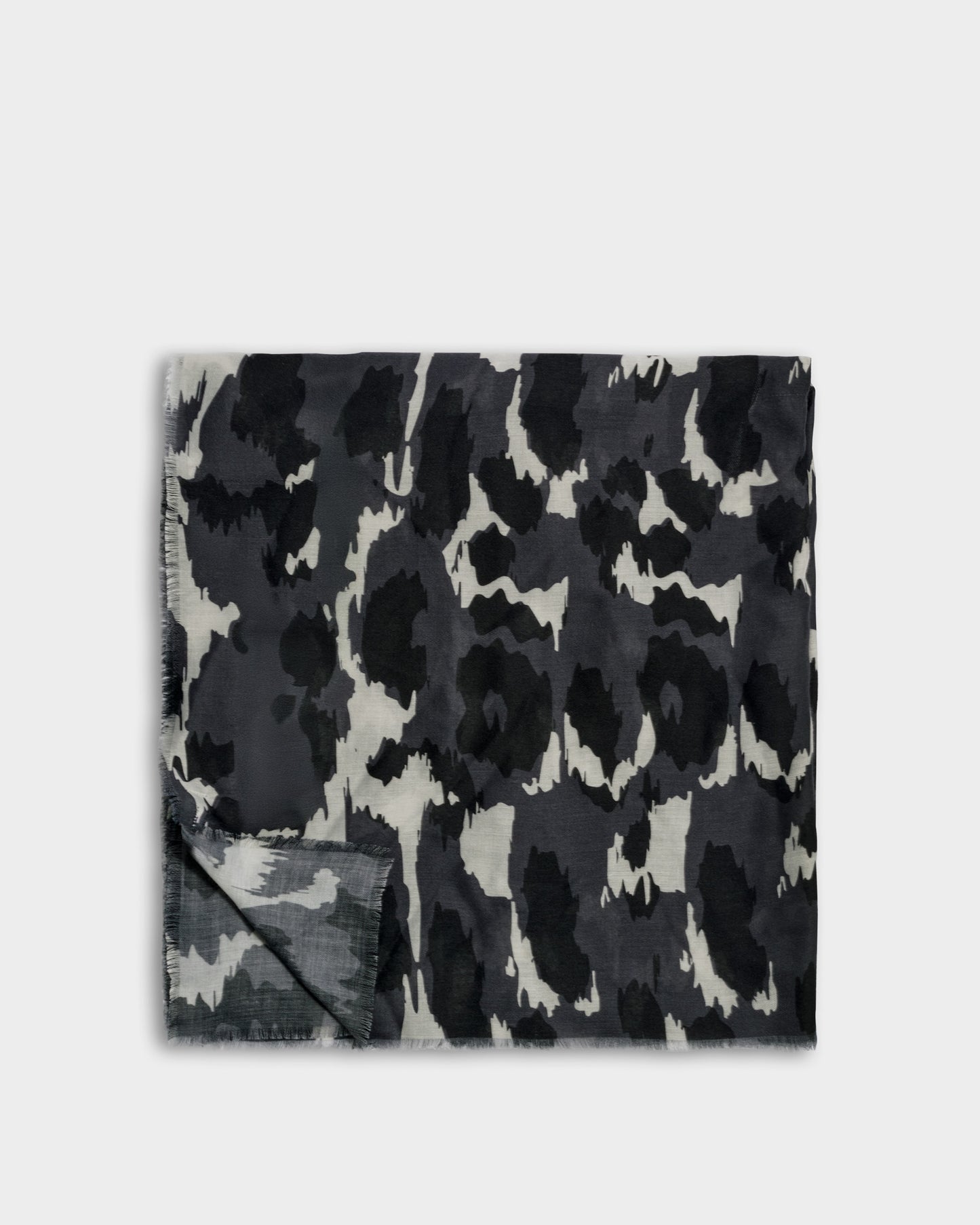 Brush Stroke Leopard Printed Scarf in Grey and Black