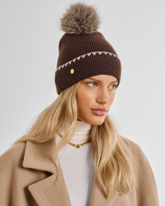 Whipstitch Pom Pom Knitted Hat in Chocolate